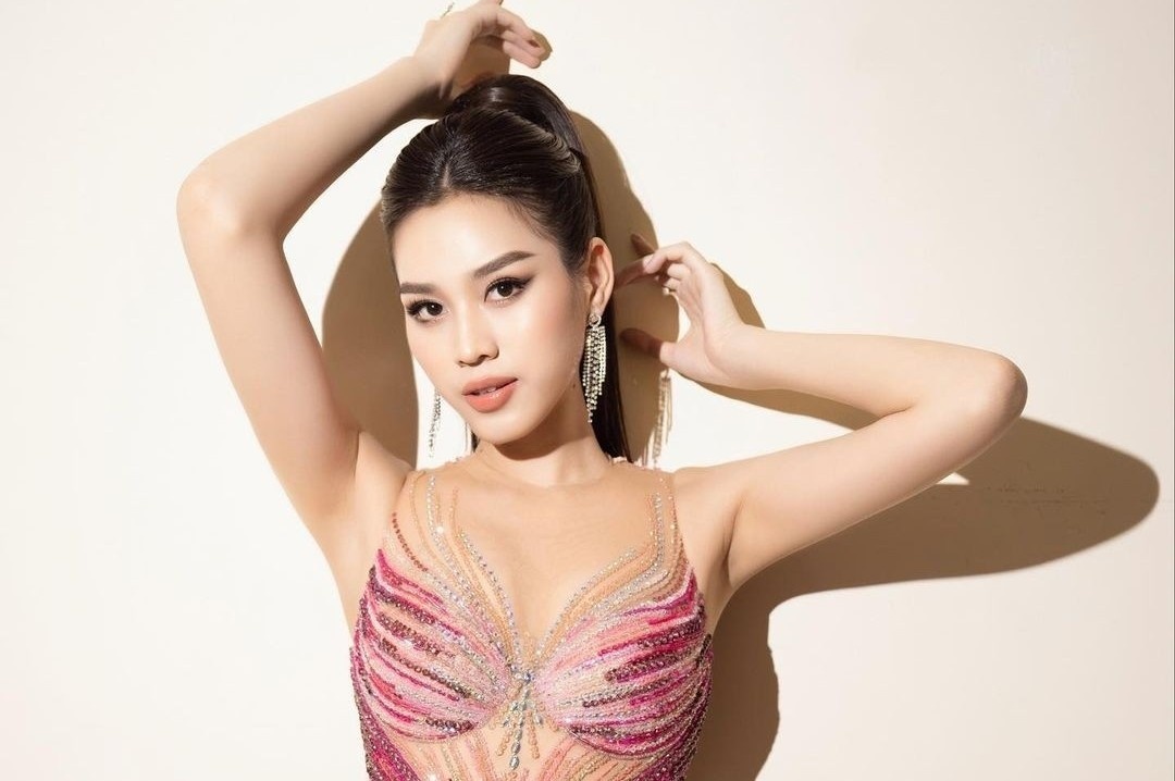 Do Thi Ha duoc de cu giai thuong Ve dep vuot thoi gian hinh anh