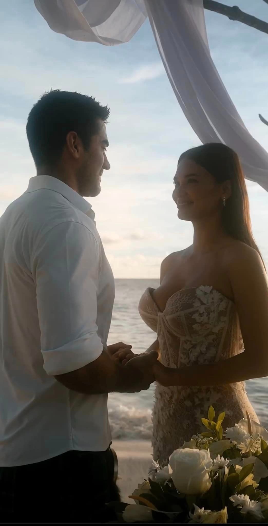 Pia Wurtzbach ket hon anh 1