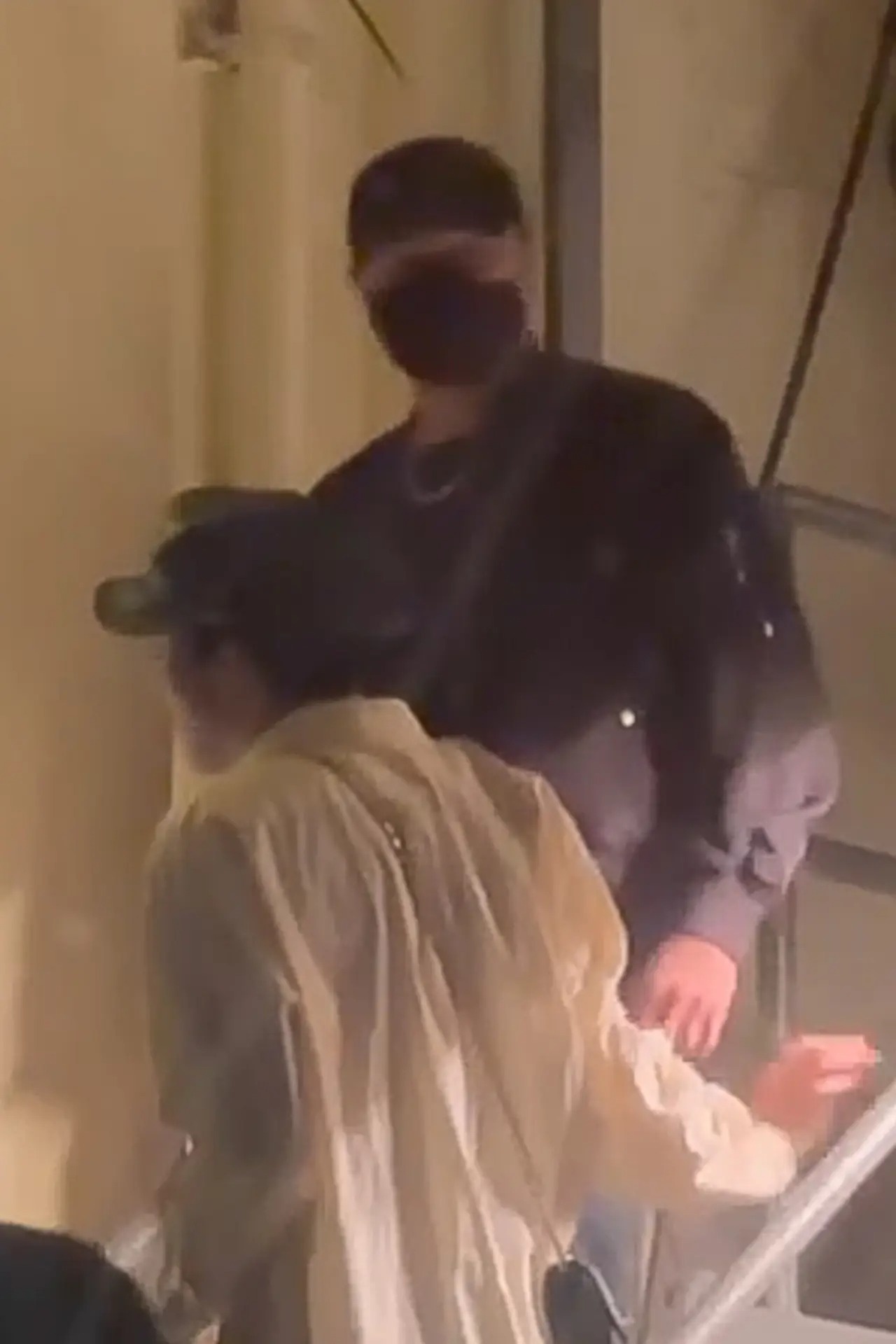 Leonardo DiCaprio Gigi Hadid ảnh 1 Leonardo DiCaprio Gigi Hadid anh 1