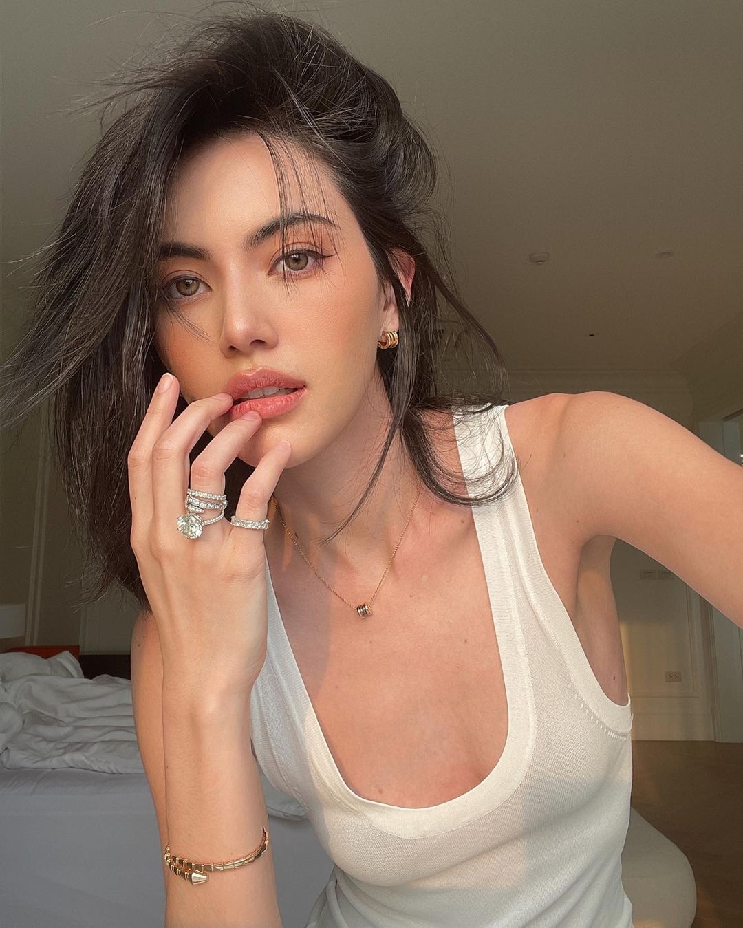 Mai Davika goi cam anh 2