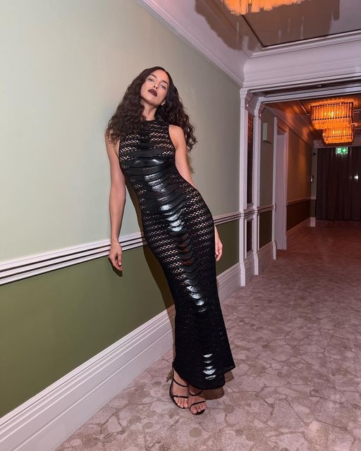 Irina Shayk mặc xuyên thấu ảnh 9 Irina Shayk mac xuyen thau anh 9