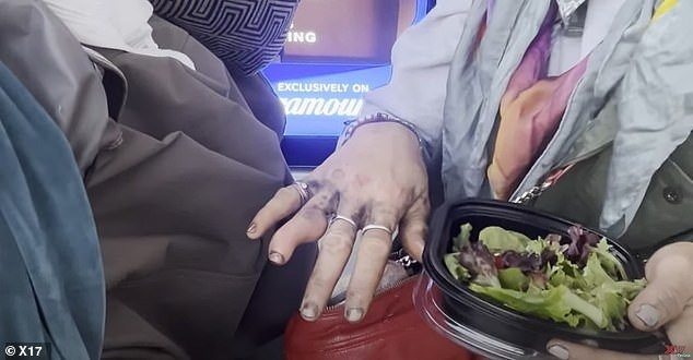 người mẫu Loni Willison ảnh 2 nguoi mau Loni Willison anh 2