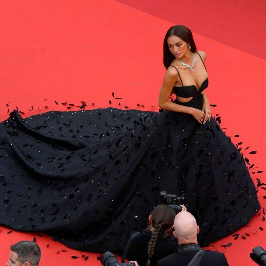 Hoa hau Quoc te anh 3