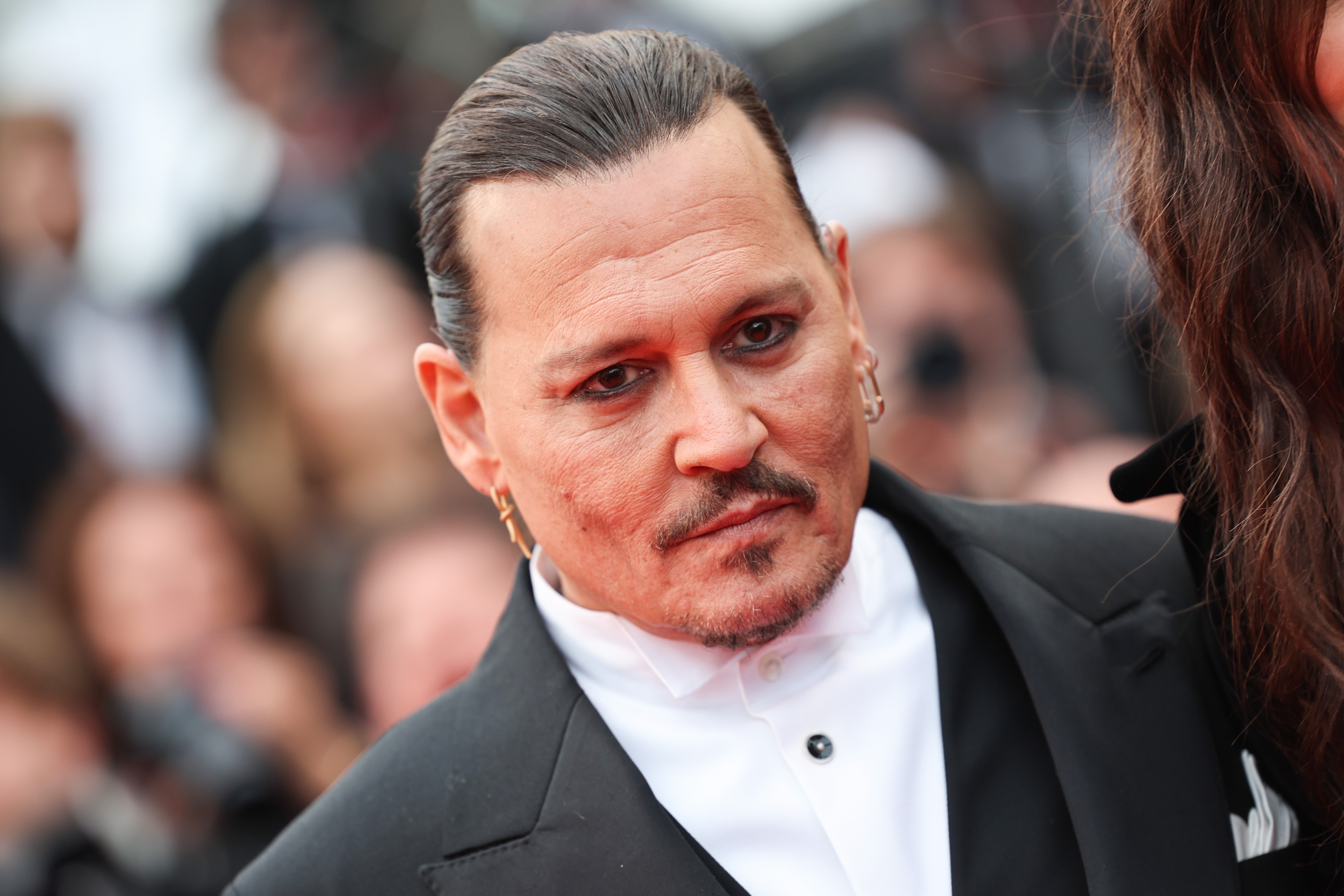 Johnny Depp bi tay chay anh 2