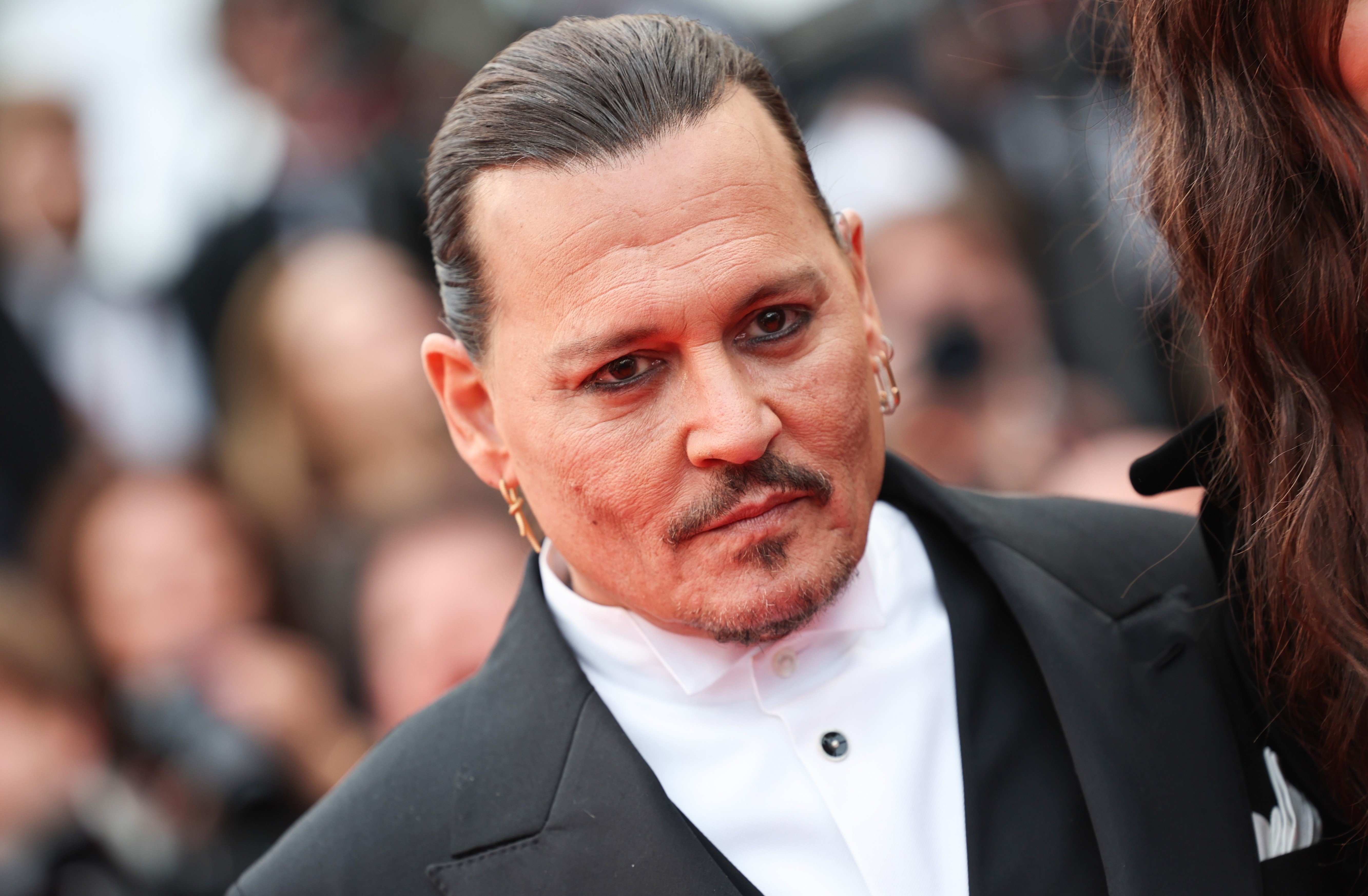 Johnny Depp khong can Hollywood nua hinh anh