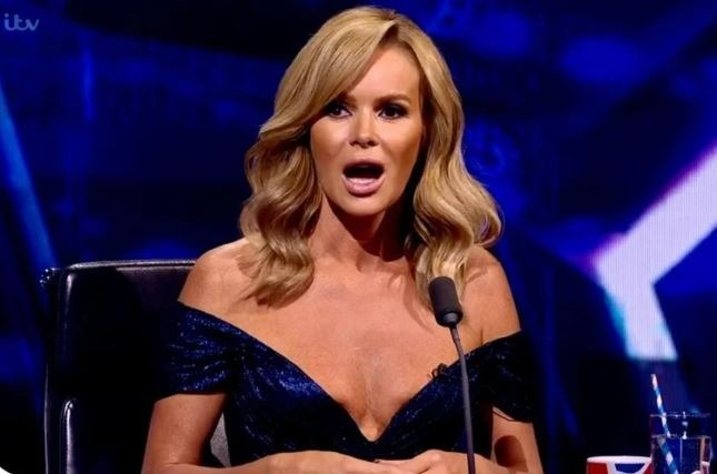 Amanda Holden ho bao anh 3