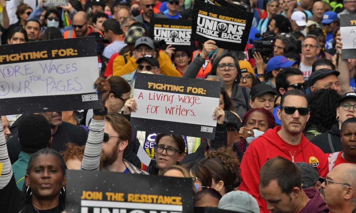 lum xum showbiz 2023 anh 1