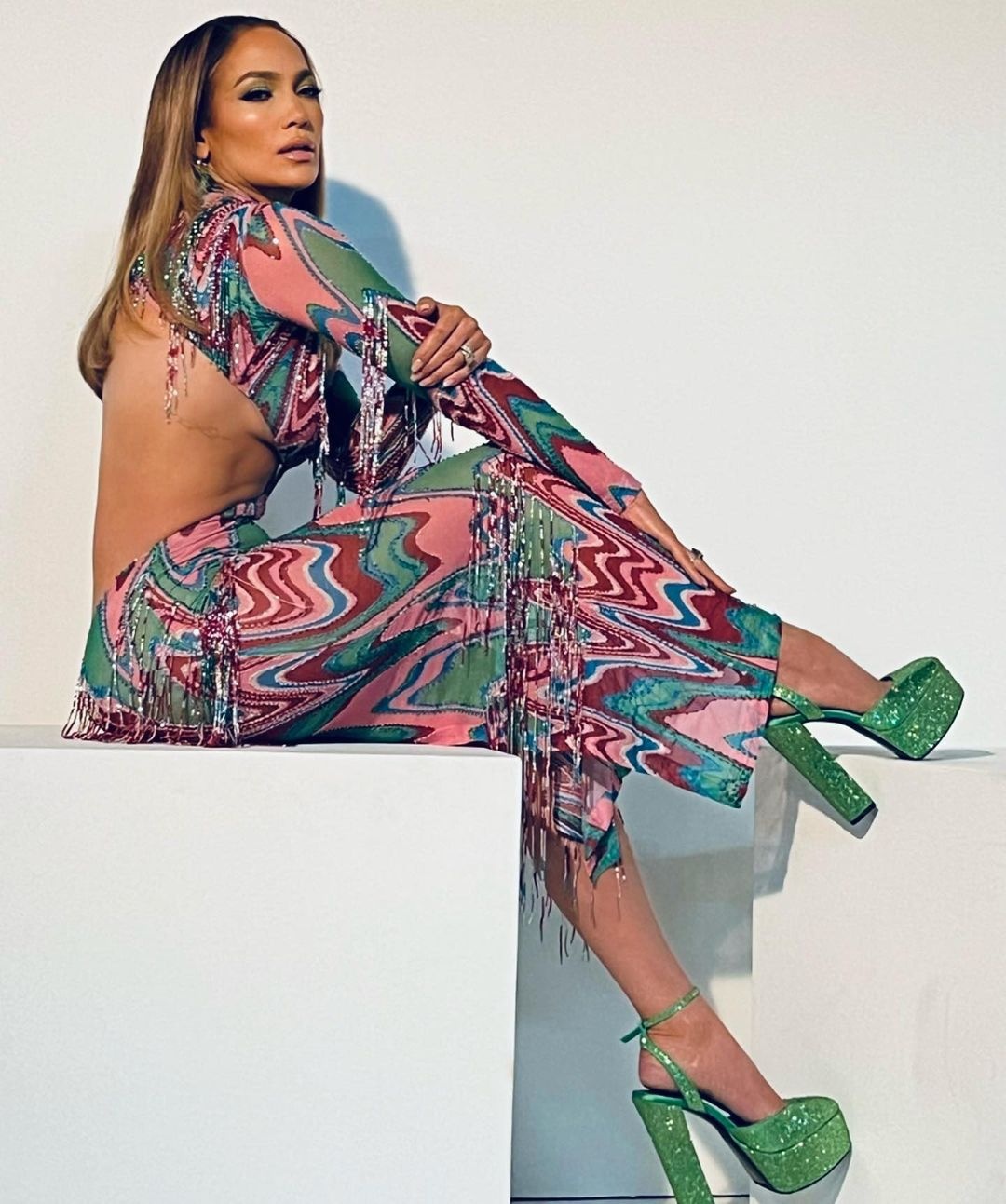 Jennifer Lopez hình xăm  ảnh 2 Jennifer Lopez hinh xam anh 2