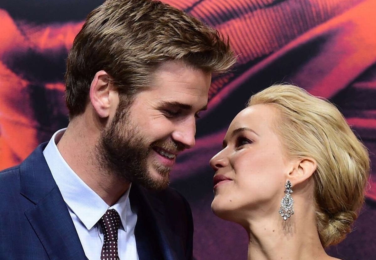 Jennifer Lawrence phu nhan qua lai voi Liam sau lung Miley Cyrus hinh anh