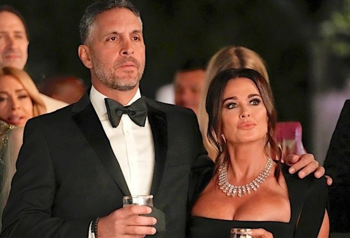 Dien vien 'Halloween' chia tay chong sau 27 nam chung song hinh anh