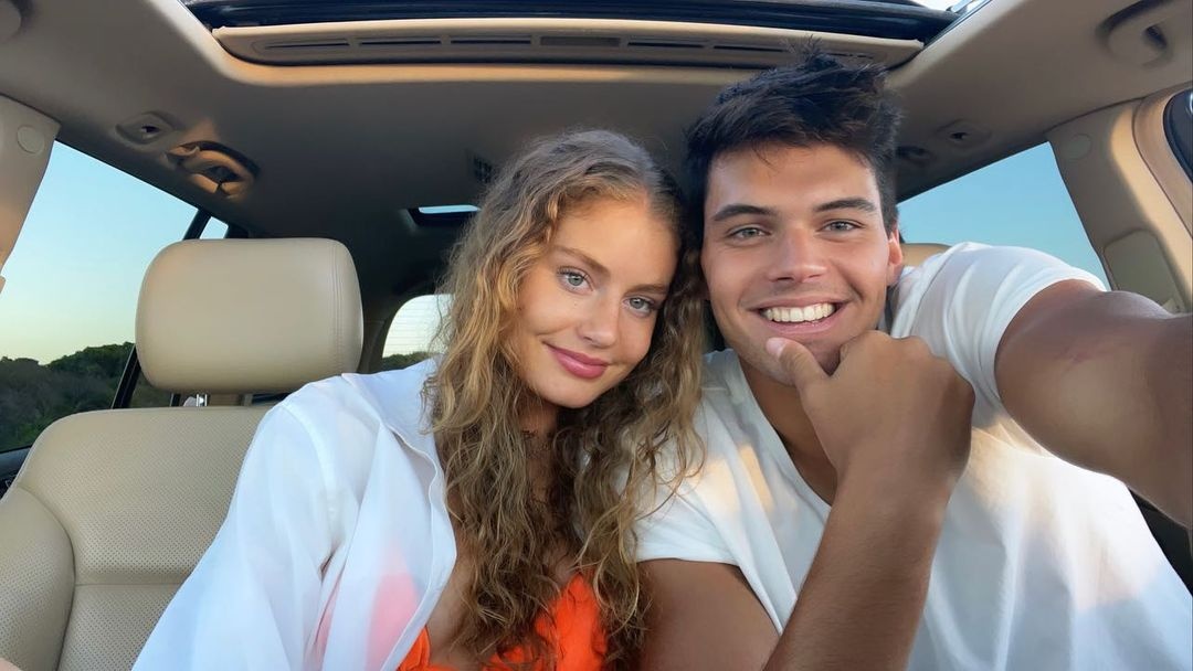 Hoa hau Hoan vu anh 2