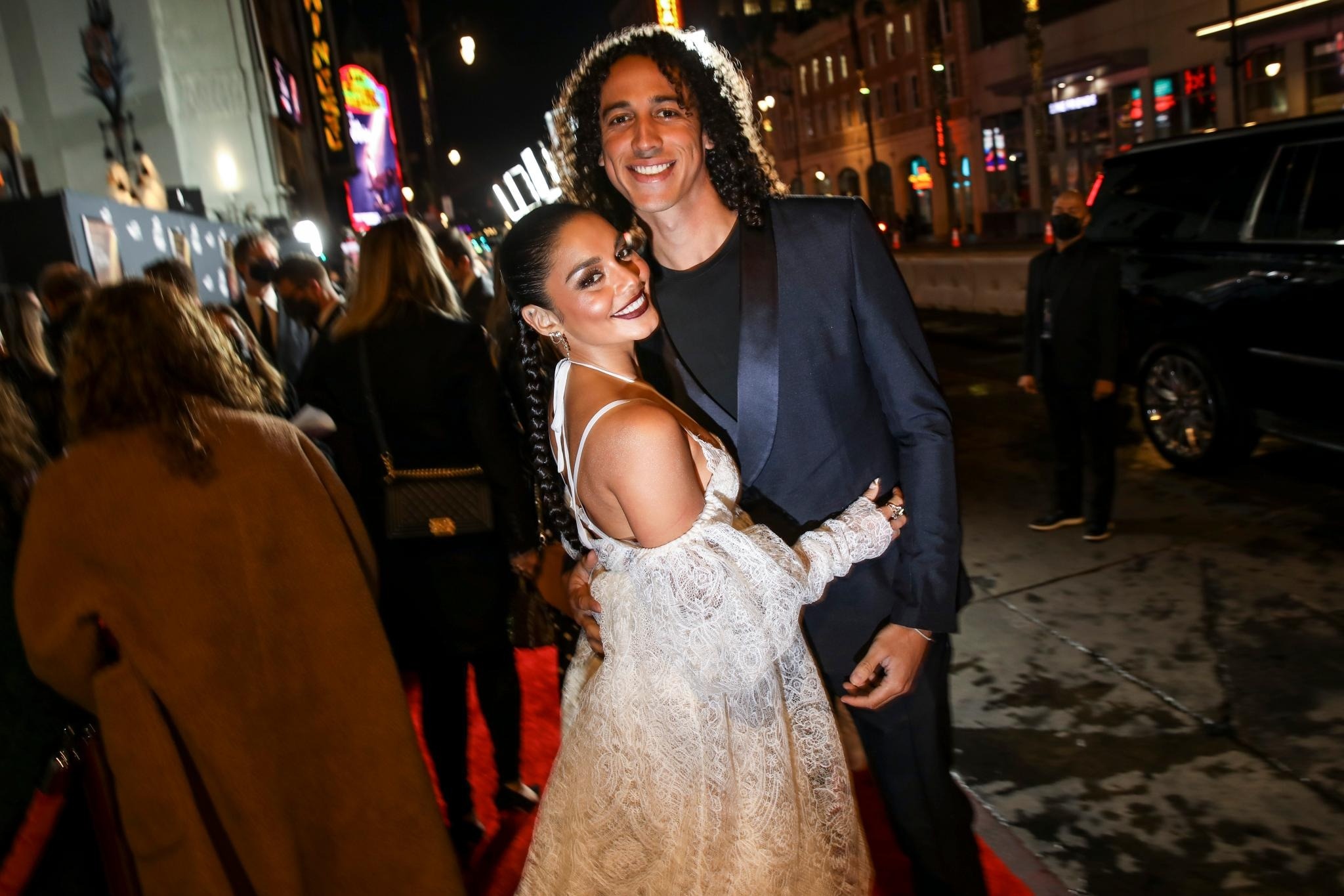 Vanessa Hudgens kết hôn ảnh 3 Vanessa Hudgens ket hon anh 3