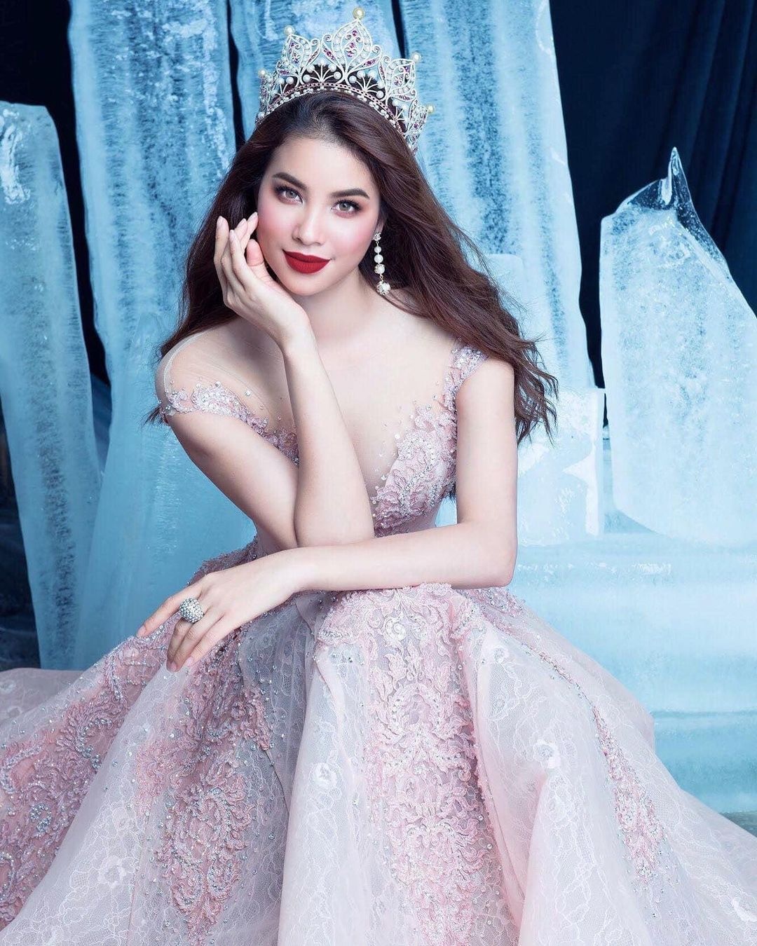 Phạm Hương ảnh 14 Pham Huong anh 14