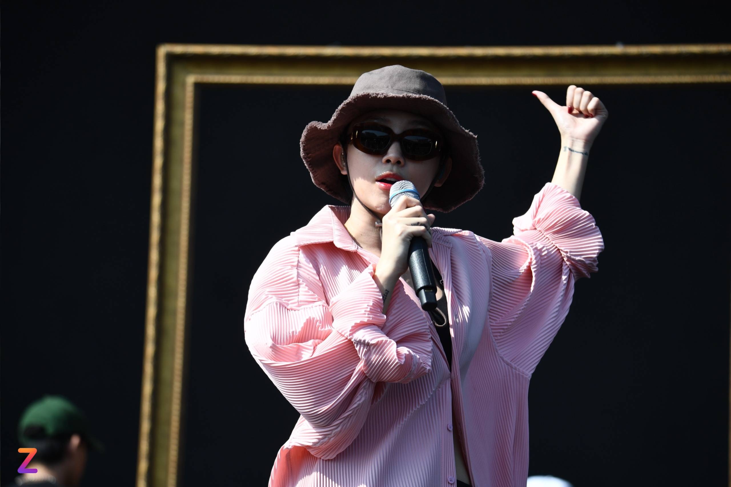 Toc Tien tong duyet anh 3