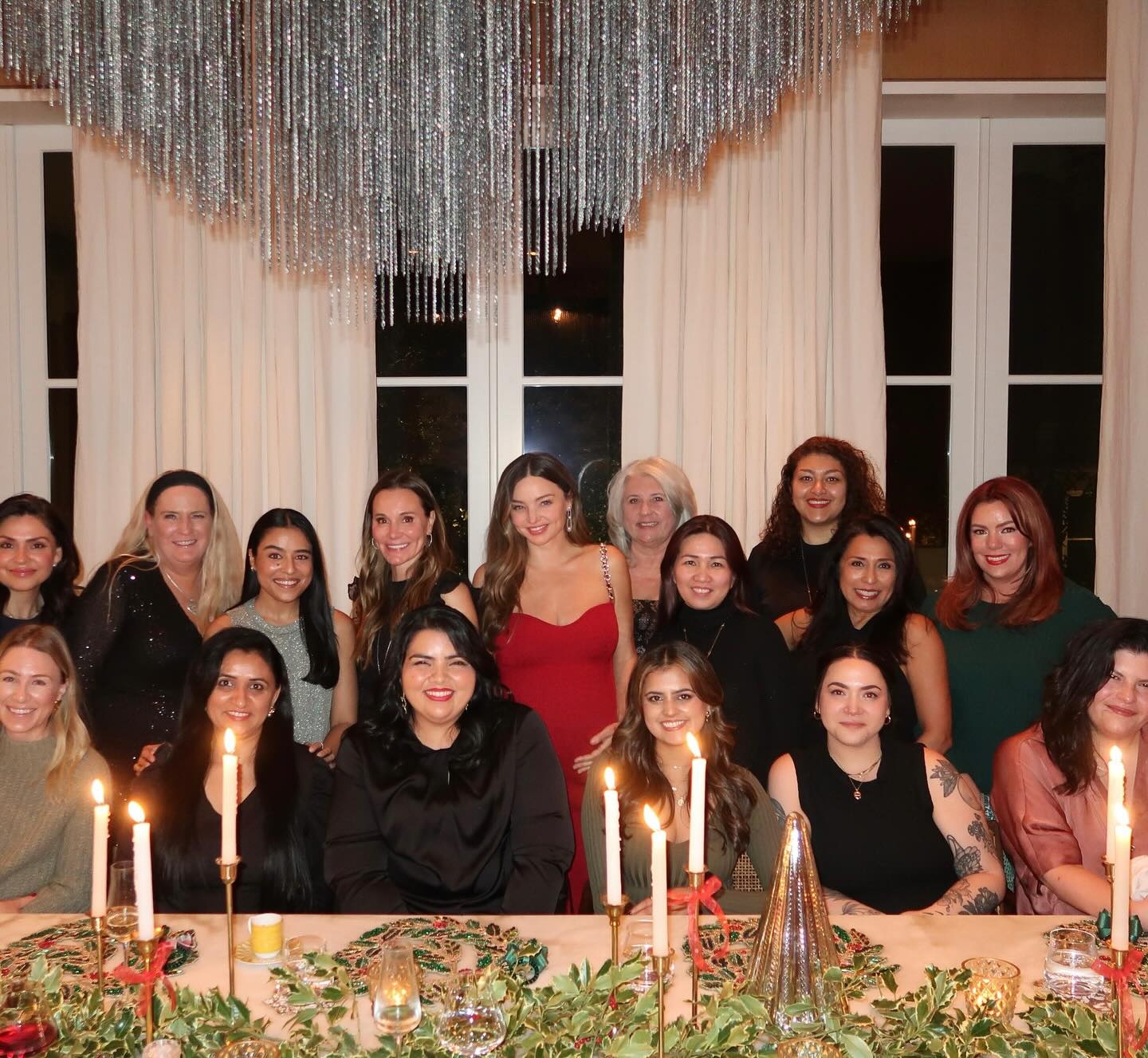 Miranda Kerr mang bau anh 2