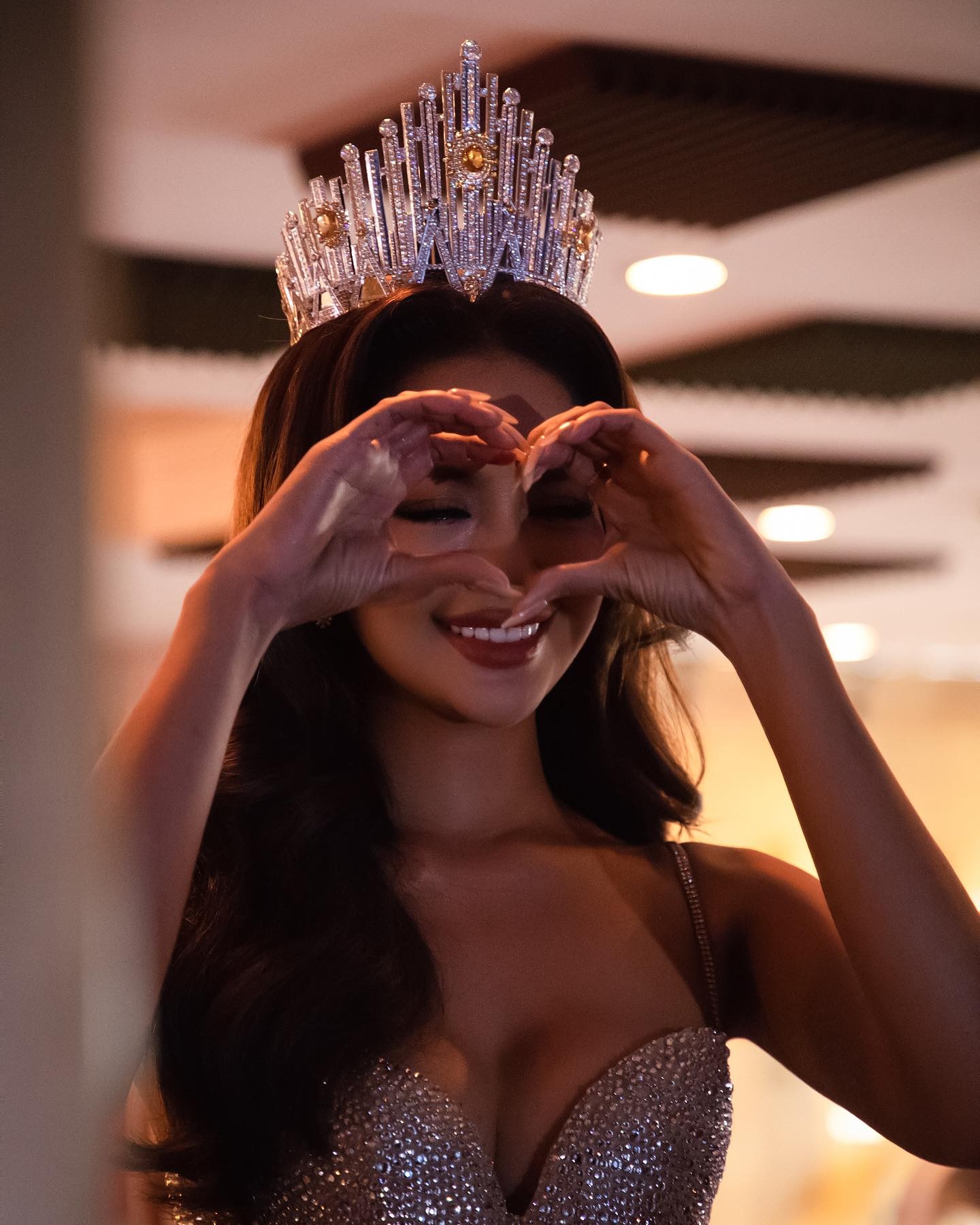 Hoa hau Ngoc Chau anh 3