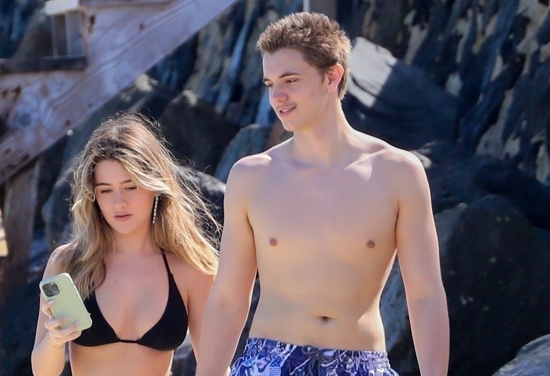 Con trai tuoi teen cua Britney Spears co ban gai hinh anh