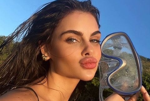 Dong thai cua nguoi mau vuong tin don co con voi Neymar hinh anh