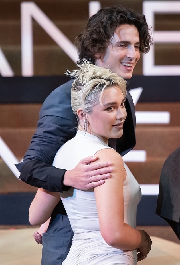 Zendaya hở bạo ảnh 5 Zendaya ho bao anh 5