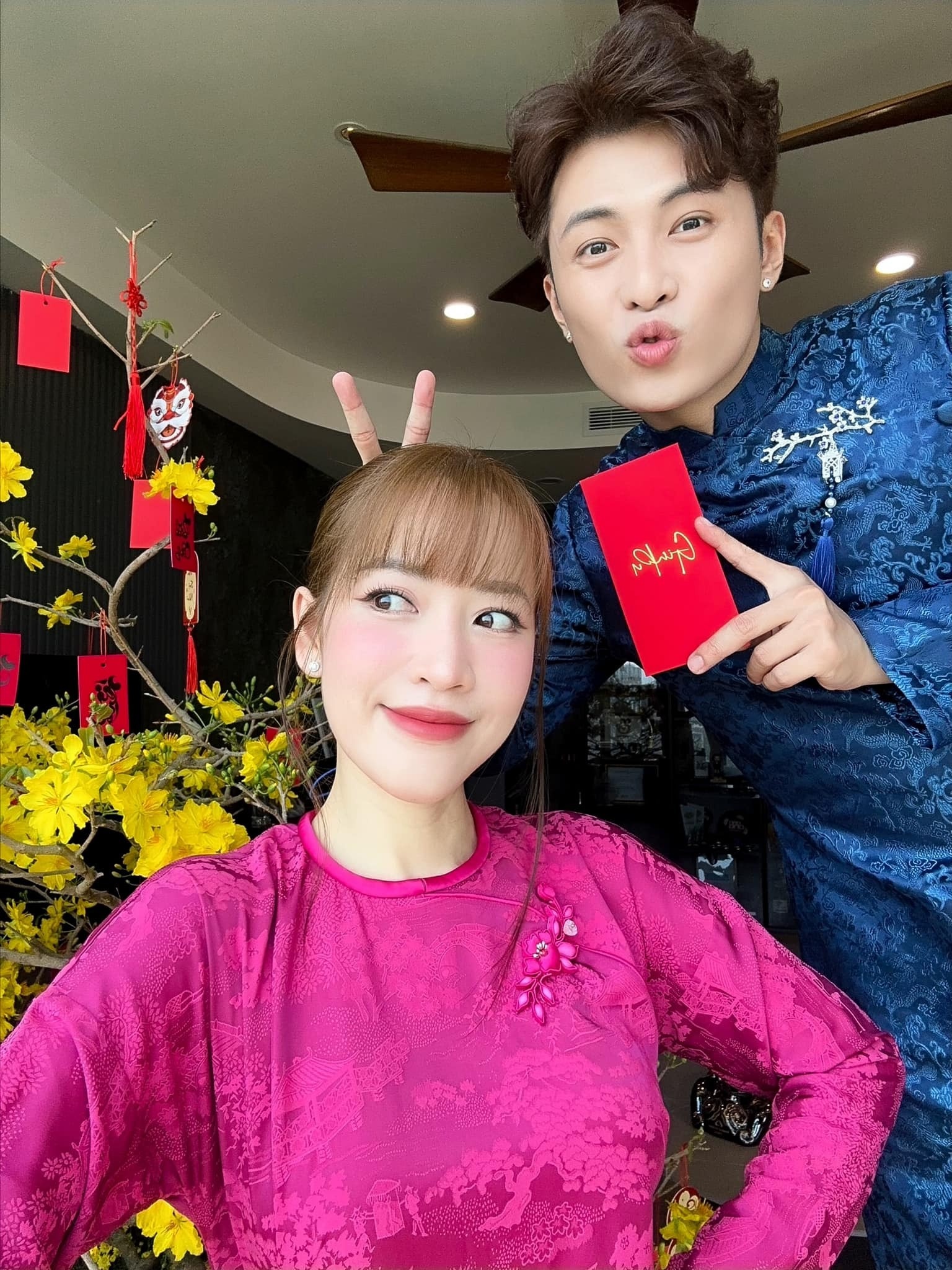 sao Viet mung 1 anh 2