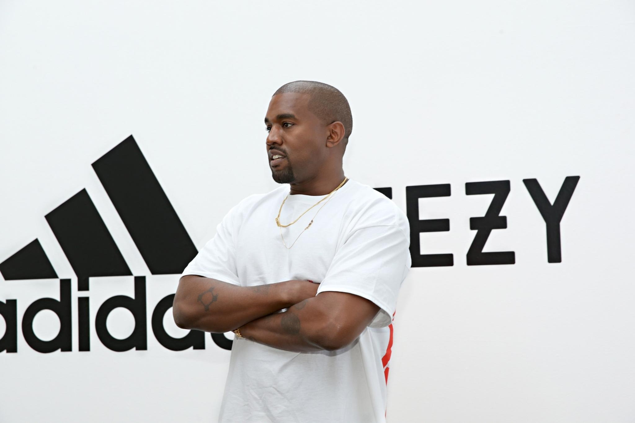 adidas kien Kanye West anh 1