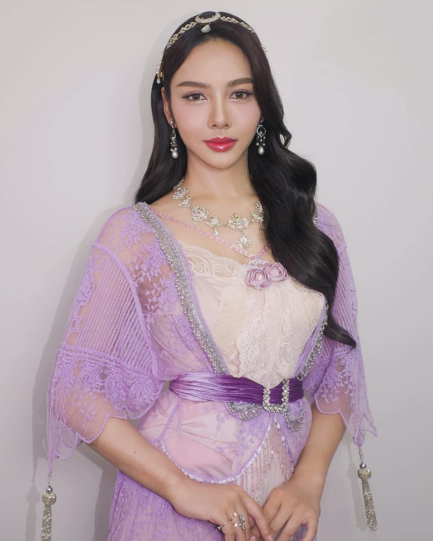 Hoa hau Thai Lan anh 11