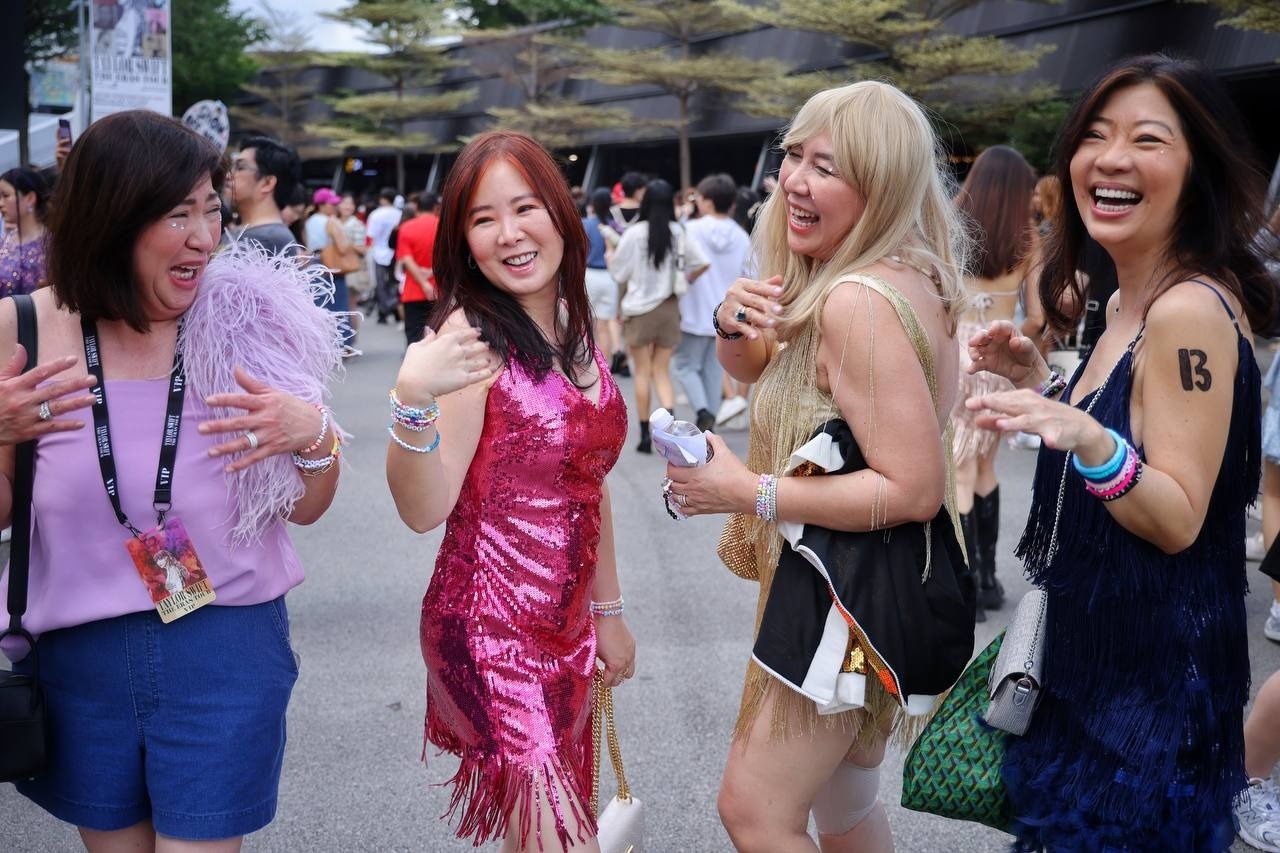 50.000 khan gia xep hang cho xem Taylor Swift o Singapore hinh anh