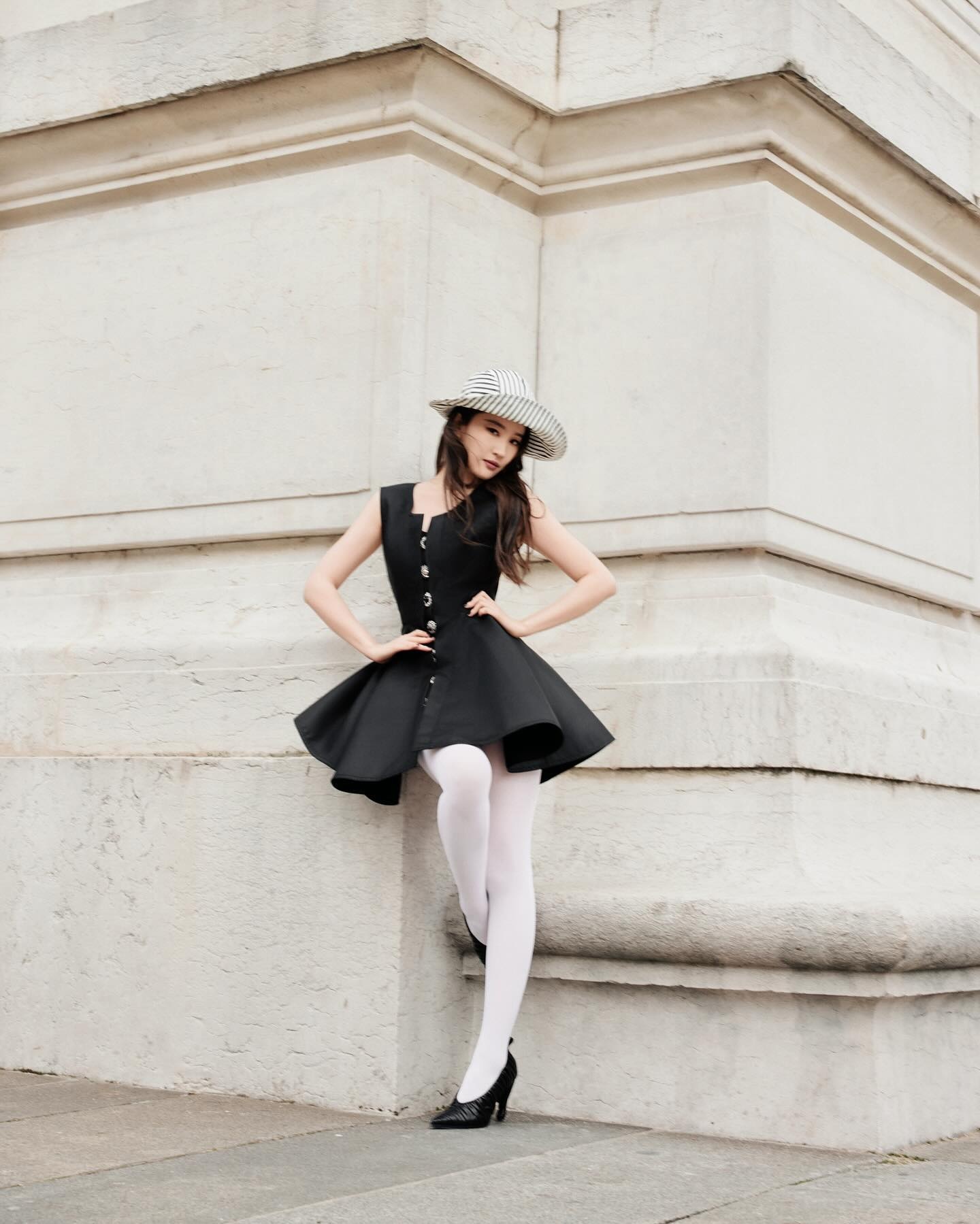 Lisa Louis Vuitton anh 10