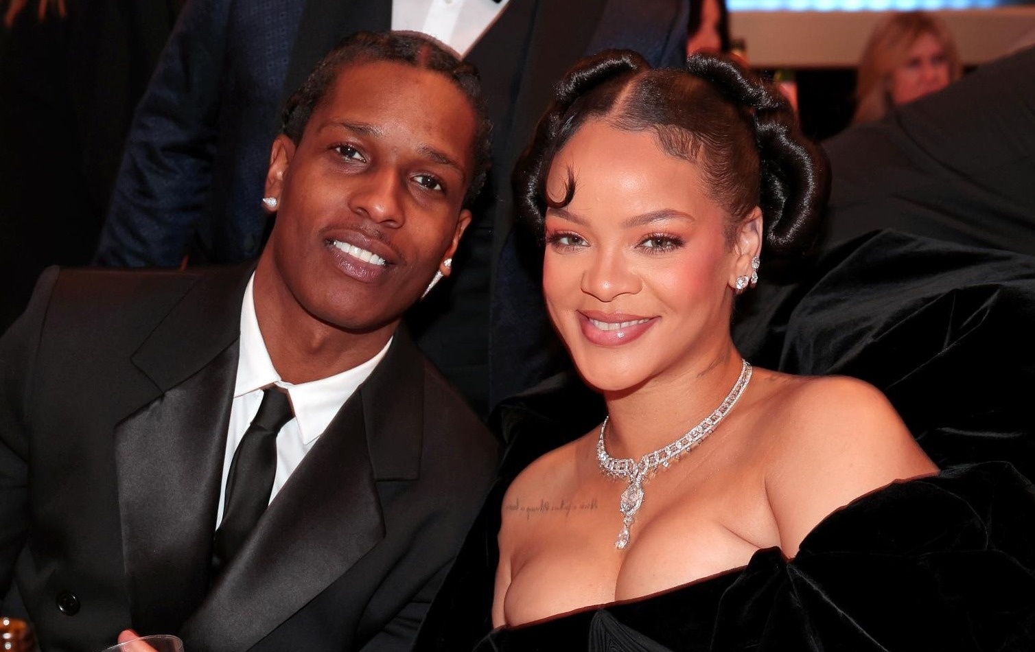 Biet thu 13,8 trieu USD cua nu ca si giau nhat the gioi hinh anh