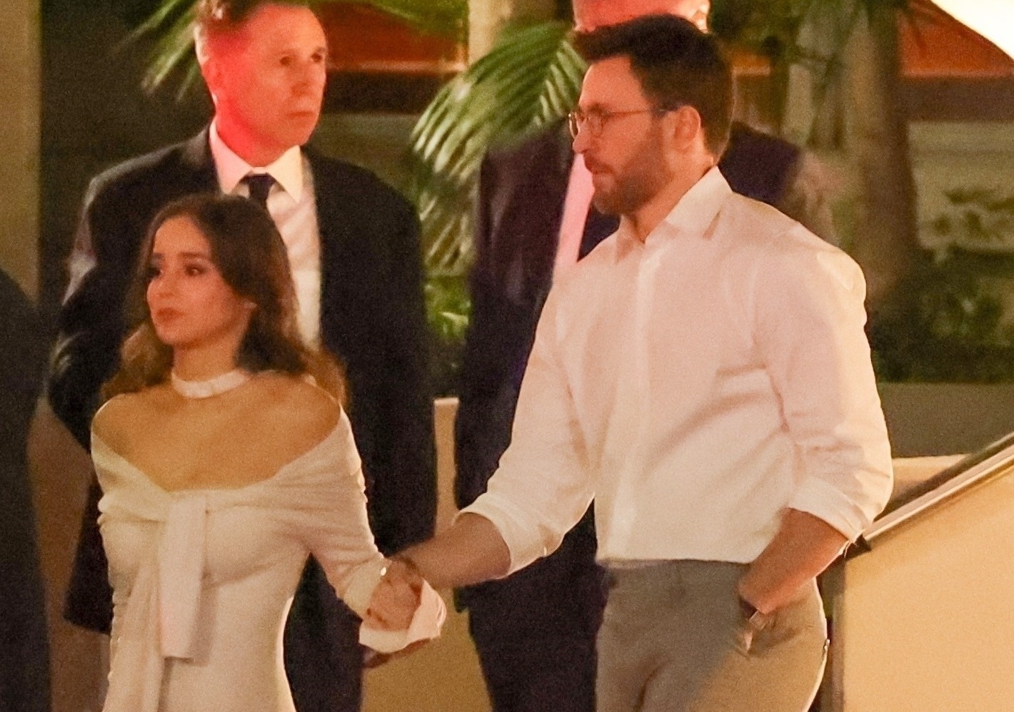 'Doi truong My' Chris Evans sanh doi vo kem 16 tuoi hinh anh