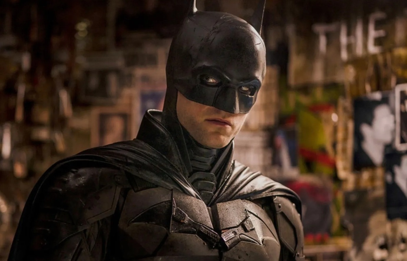 Loat bom tan doi lich chieu hinh anh