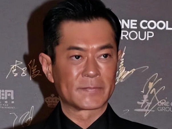 Guong mat cua Co Thien Lac gay ban tan hinh anh