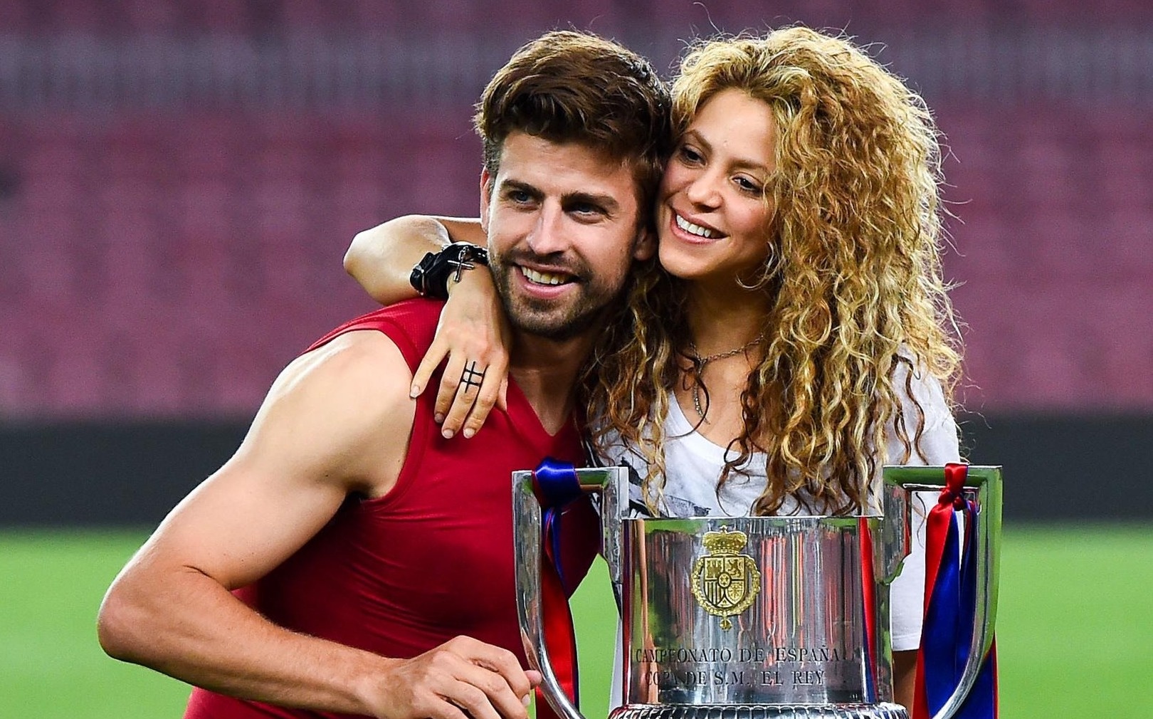 Shakira: 'Toi hy sinh su nghiep vi Pique' hinh anh