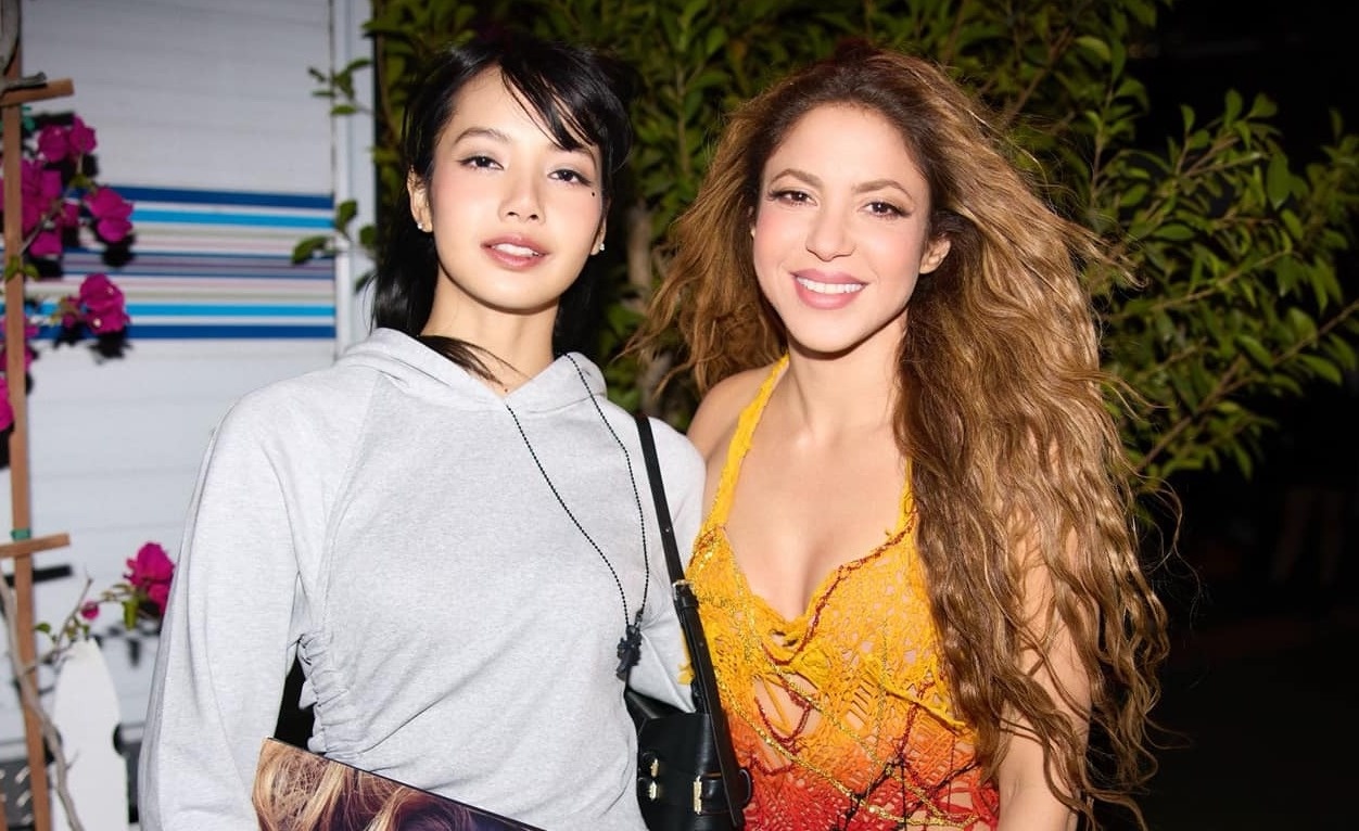 Shakira do sac Lisa hinh anh