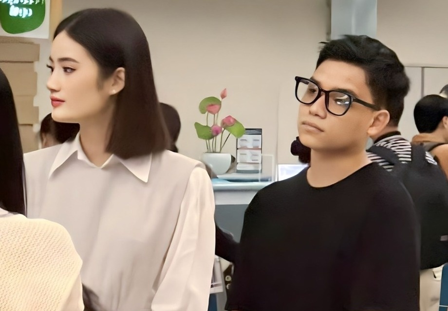 Hoa hau Y Nhi phu nhan tin ket hon hinh anh