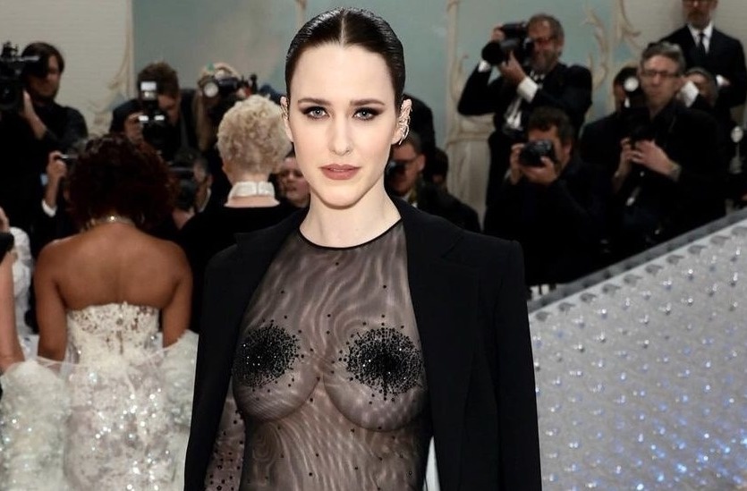 Vay khoa than va nhung tham hoa thoi trang o Met Gala hinh anh