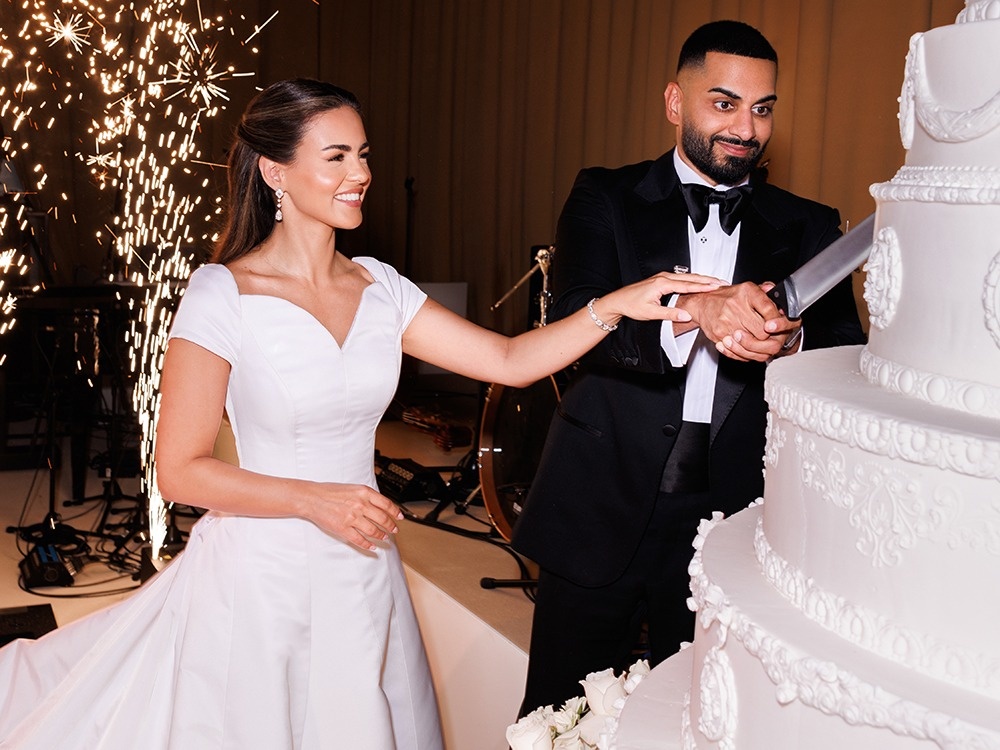 Le cuoi ngon 25 trieu USD cua trum thoi trang Anh va vo nguoi mau hinh anh