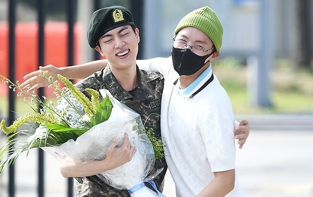 Jin (BTS) xuat ngu hinh anh