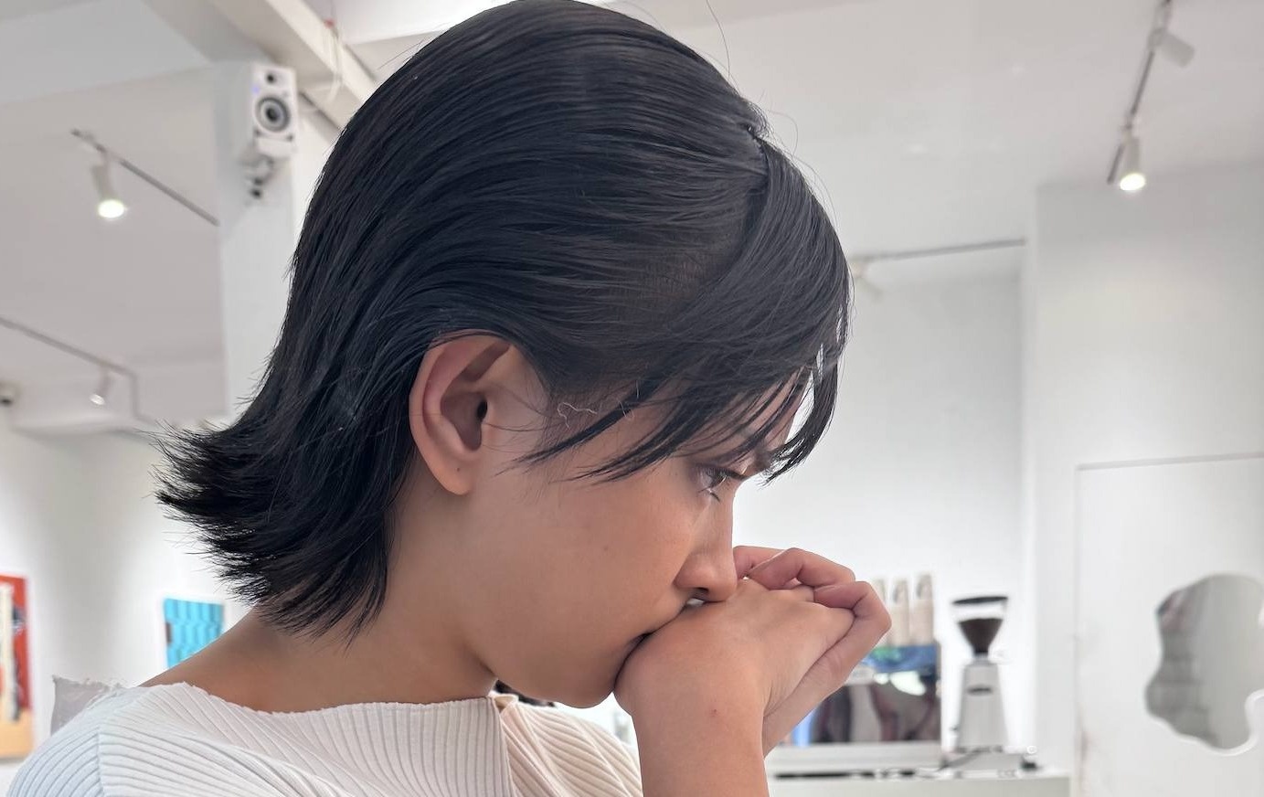 Studio xin loi Chau Bui vu bi quay len hinh anh