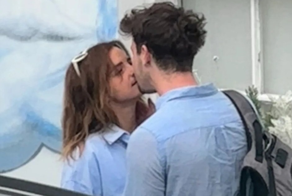 Emma Watson co ban trai moi hinh anh