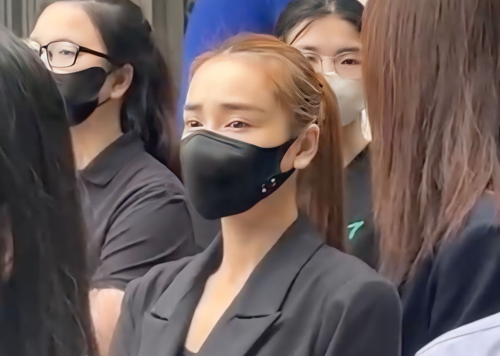 Nha Phuong, Minh Tu vieng Tong Bi thu Nguyen Phu Trong o TP.HCM hinh anh