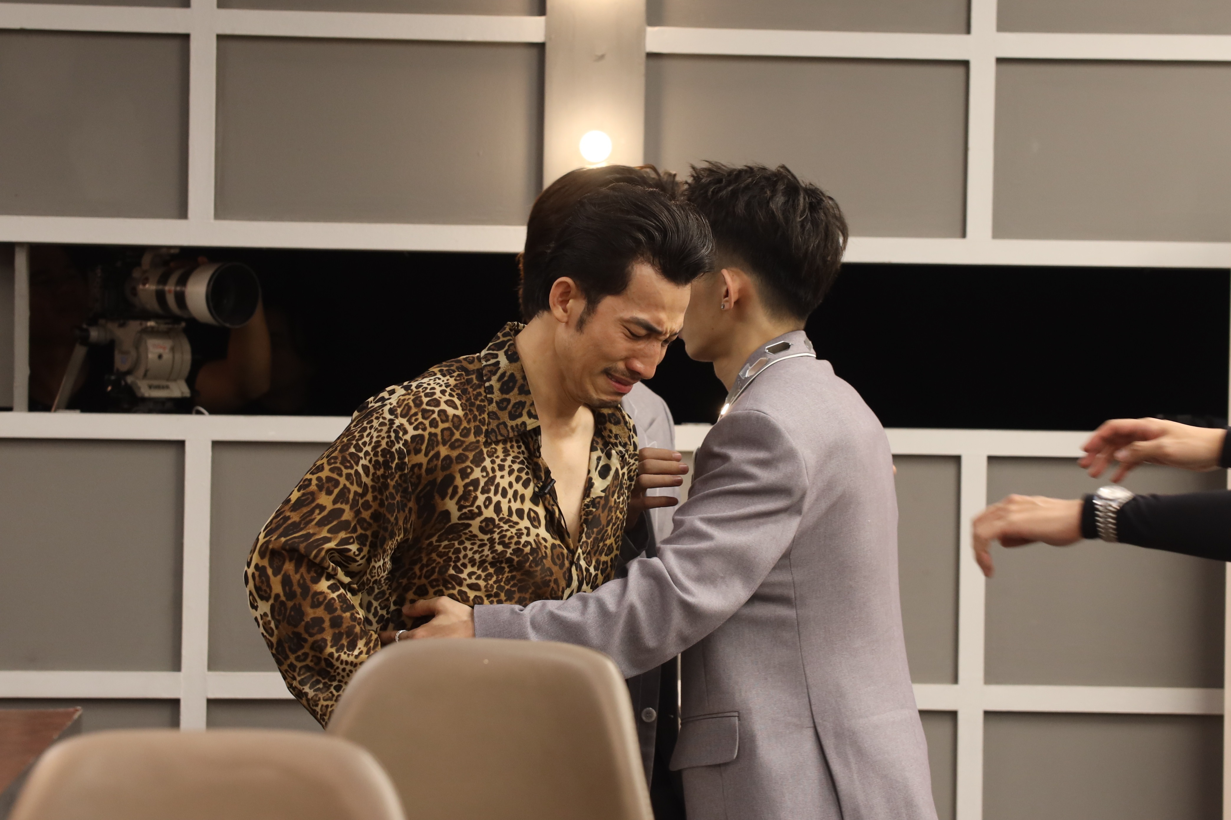 Thanh Trung bi loai anh 8