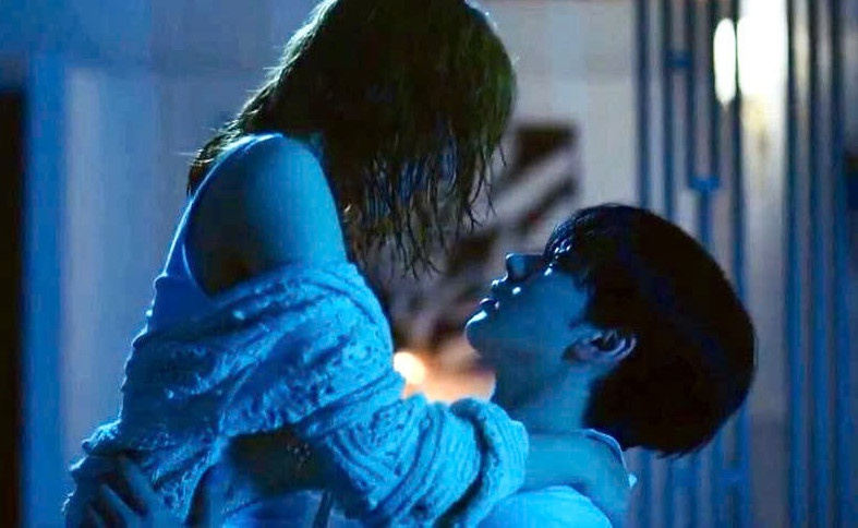 Tinh mot dem trong phim Han bi chi trich hinh anh