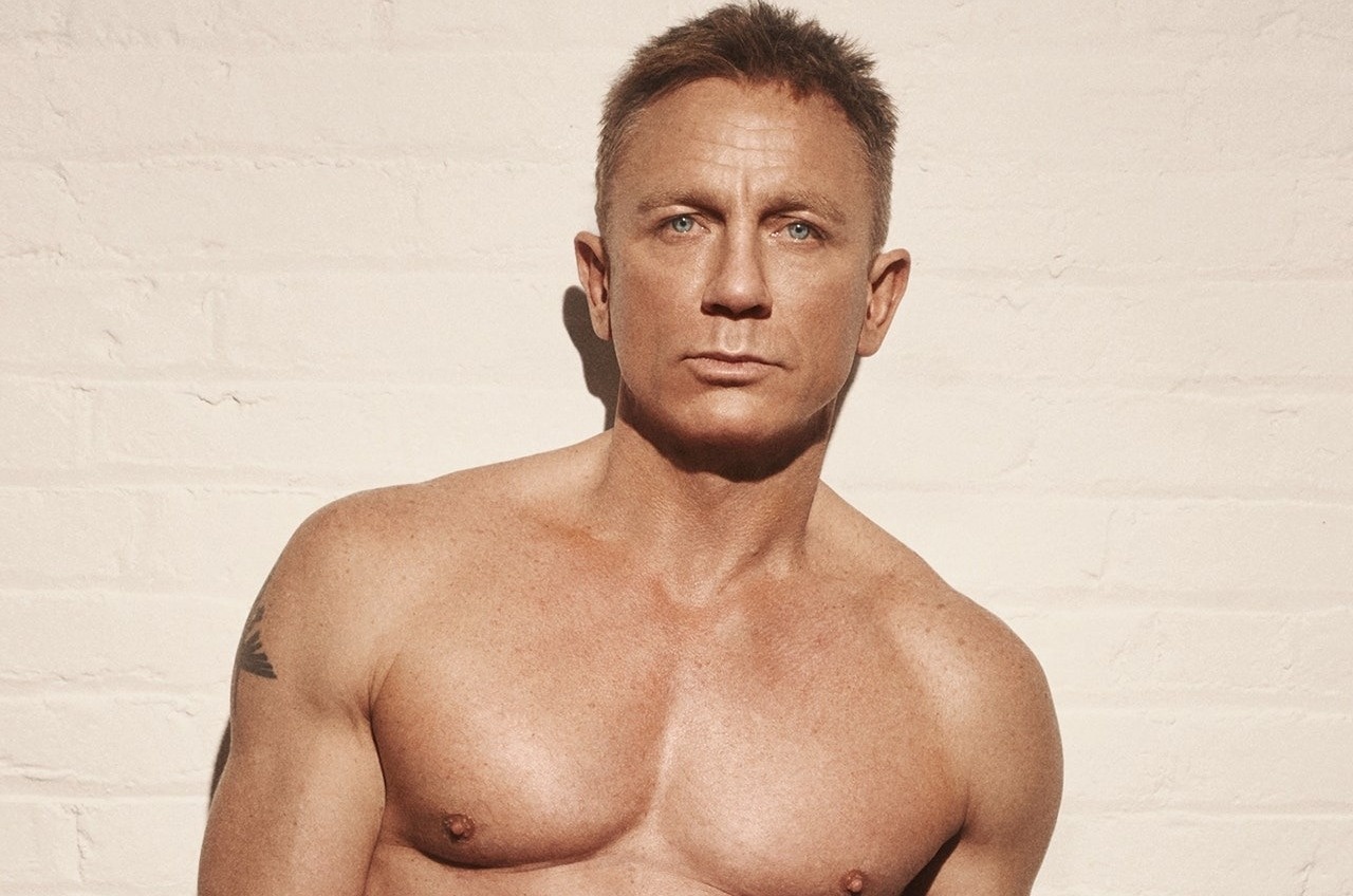 Daniel Craig dong canh nong trong phim moi hinh anh