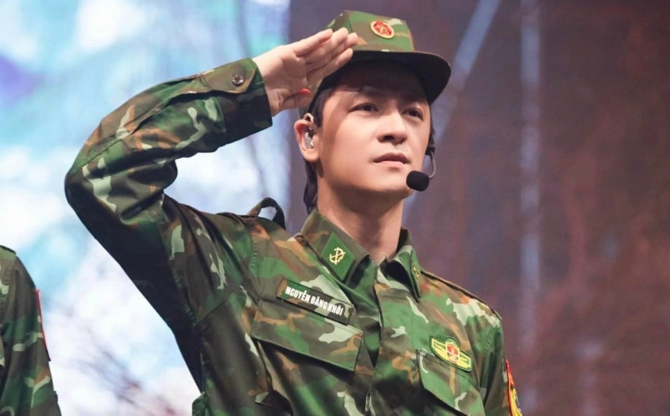 Dang Khoi, Pham Khanh Hung bi loai hinh anh