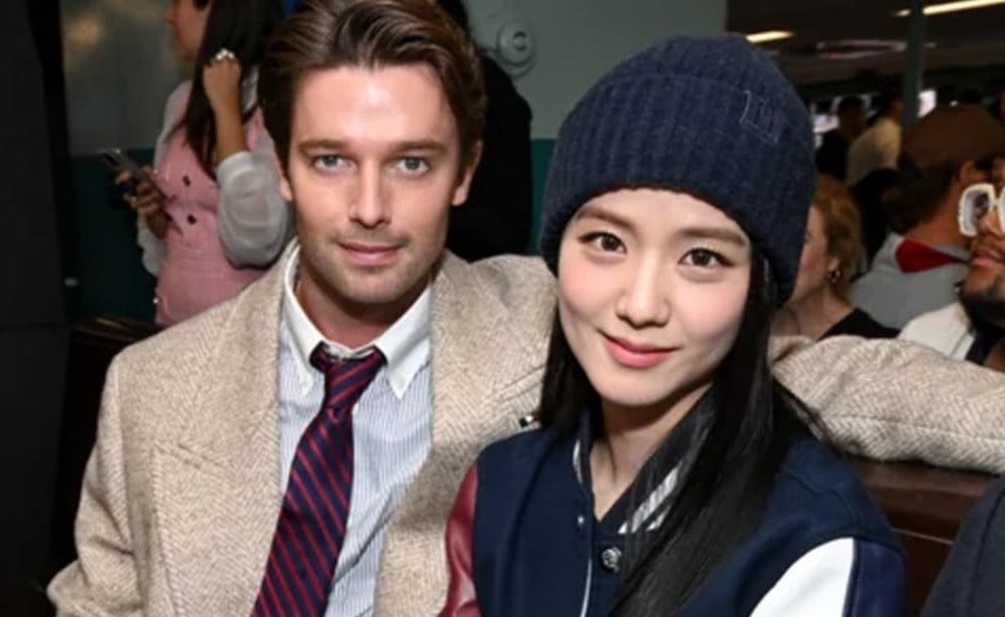 Anh Jisoo ben con trai 'Ke huy diet' gay chu y hinh anh