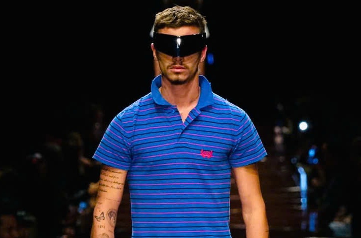 Con trai David Beckham sau khi giai nghe hinh anh