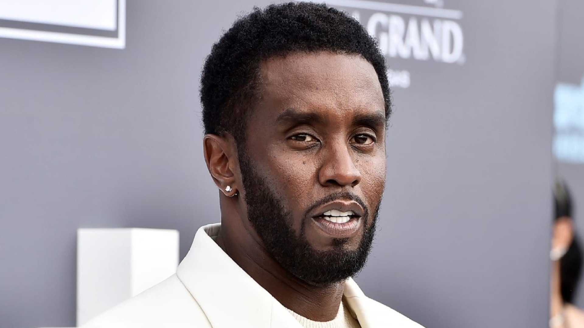 Diddy khang cao hinh anh