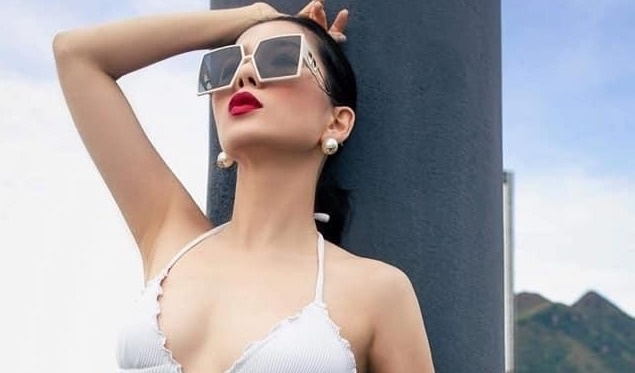 Le Quyen buc xuc hinh anh