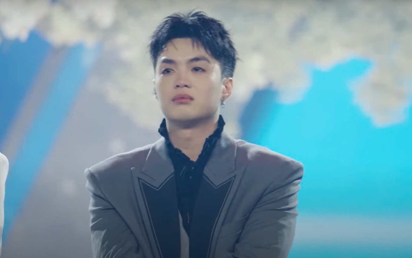 Negav rut khoi concert Anh trai 'say hi' hinh anh